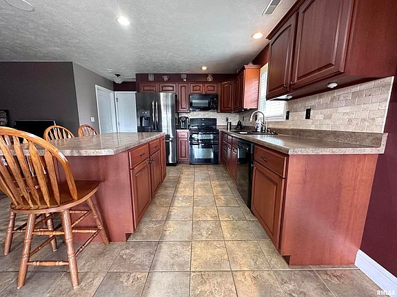 5th image of 11252 Alta Dr
