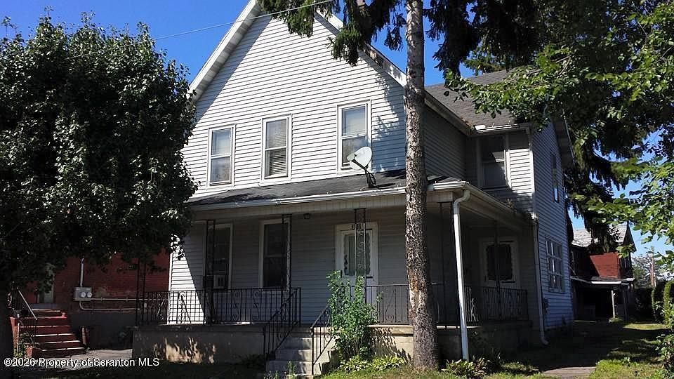 1st image of 345 Phelps St