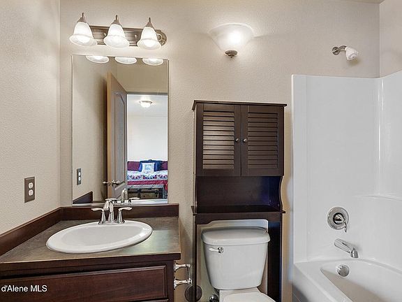 2nd image of 3850 W Pescador Dr