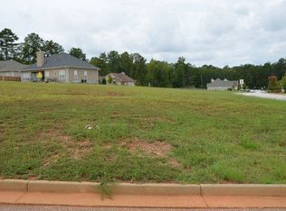 2908 Anderson Lakes Cir, Opelika, AL 36801