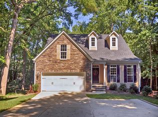102 Malibu Rd, Mooresville, NC 28117