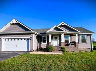 125 Jayne Stone Field Dr, Rickman, TN 38580