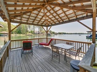 5032 Lynwood Rd, Sherrills Ford, NC 28673
