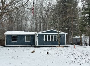 6837 Sparling Rd, Smiths Creek, MI 48074