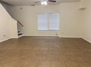 6841 Larkstone St #B, Houston, TX 77028