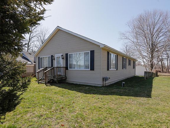 43780 Eagle Lake Dr-102
