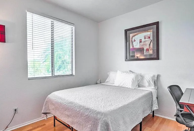 4130 E Hallihan Dr — Photo 12