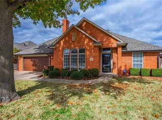 1209 Copperfield Dr, Edmond, OK 73003