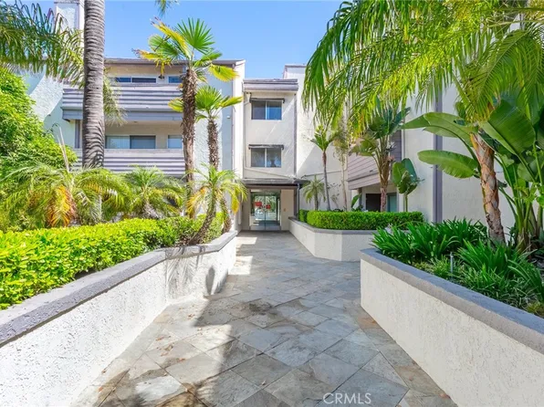 20253 Keswick St APT 131, Winnetka, CA 91306