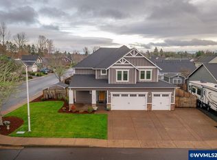 230 SW Wyatt St, Dallas, OR 97338