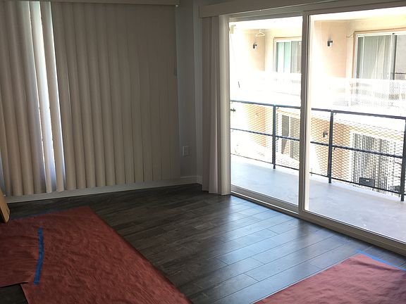 5th image of 8397 Fountain Ave APT 203