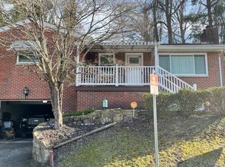 107 Forest Park Ln, Huntington, WV 25705