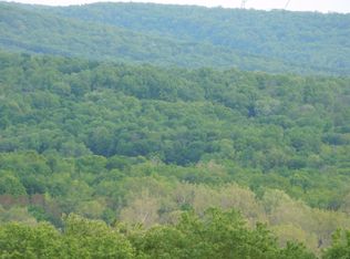 26 Maple St, Uniontown, PA 15401