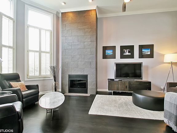 2nd image of 2068 Valor Ct