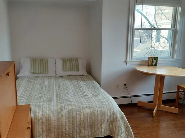 15 Marie Ave #3A, Cambridge, MA 02139