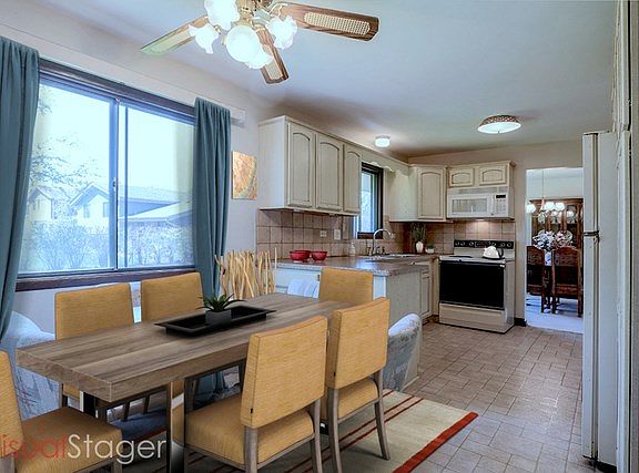 Eat in Kitchen, virtually staged photo