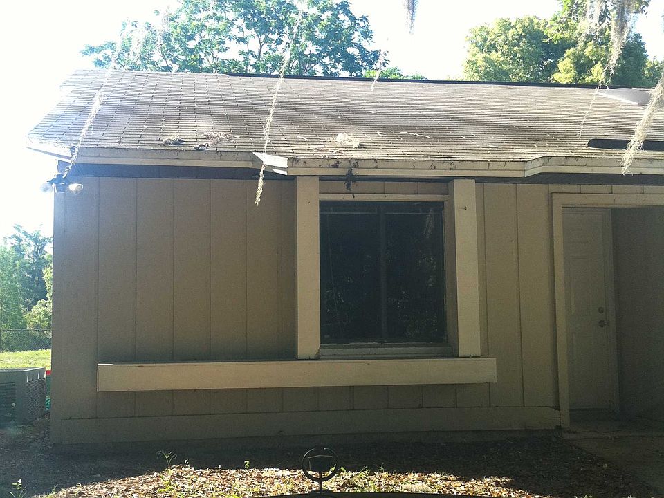 1st image of 9849 Lancewood St