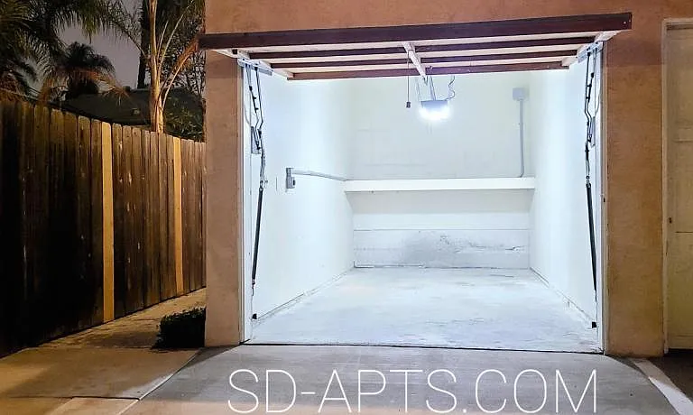 3760 3rd Ave #1E — Photo 6