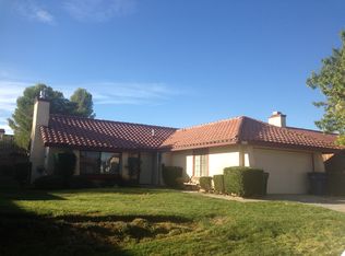 550 Sunrise Ter, Palmdale, CA