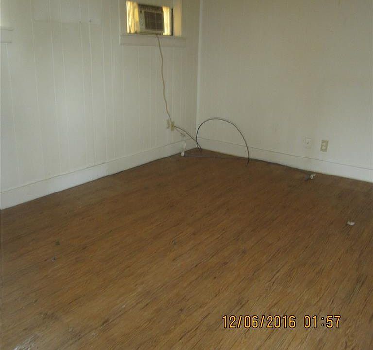 1st image of 418 1/2 Amarillo St