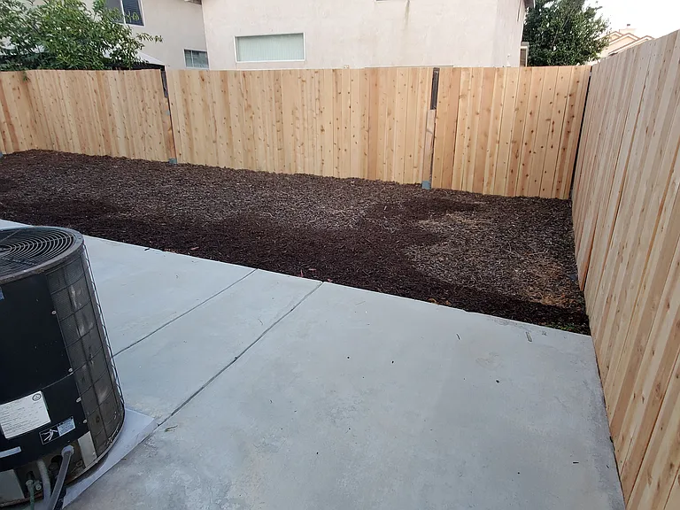 901 Acorn Ln — Photo 25