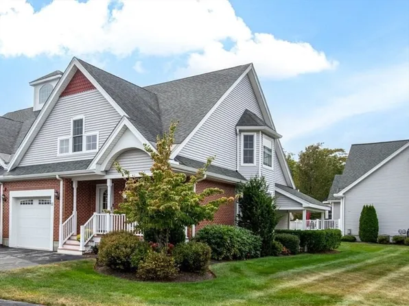 11 Capone Rd Unit 11, Foxboro, MA 02035