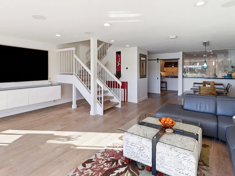1081 Shoal Dr — Photo 18