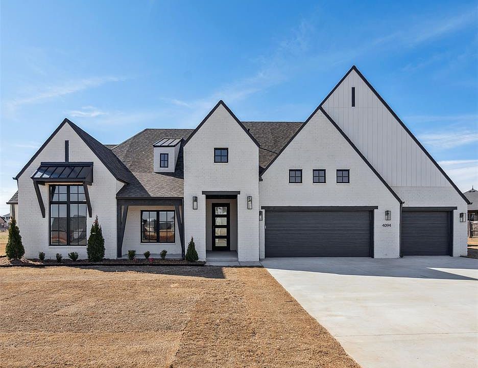 1st image of 4094 Richards Way NE