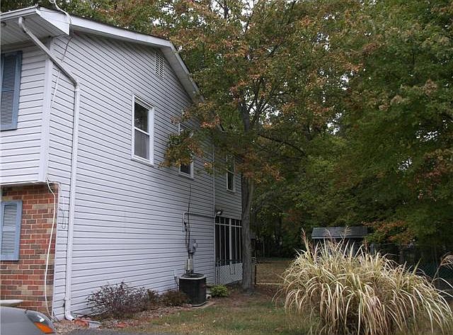 2nd image of 18 Mooncoin Cir