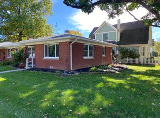 41 5th St NW, Carmel, IN 46032