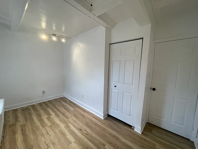 2421 Beechwood Blvd #2421B — Photo 35