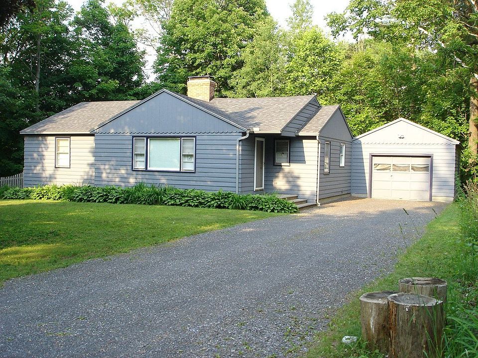 Quiet Neighborhood Setting