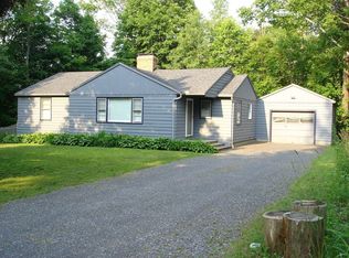 1 Sullivan Ln, Lenox, MA 01240