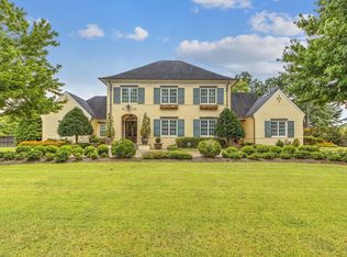 9027 Hollybrook Ln S, Memphis, TN 38138