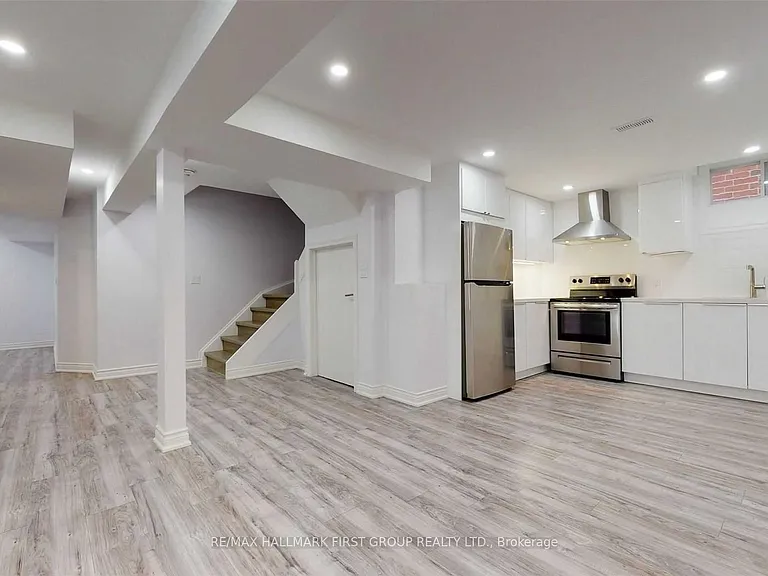 1219 Graham Clapp Ave #BASEMENT — Photo 2