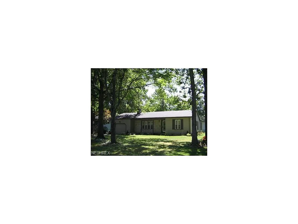 4301 Maureen Dr photo 1