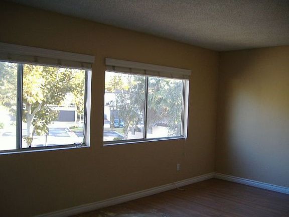 4th image of 1850 E Arizona St