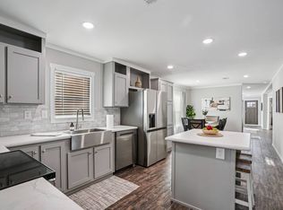 1621 American Dr, Cleburne, TX 76033