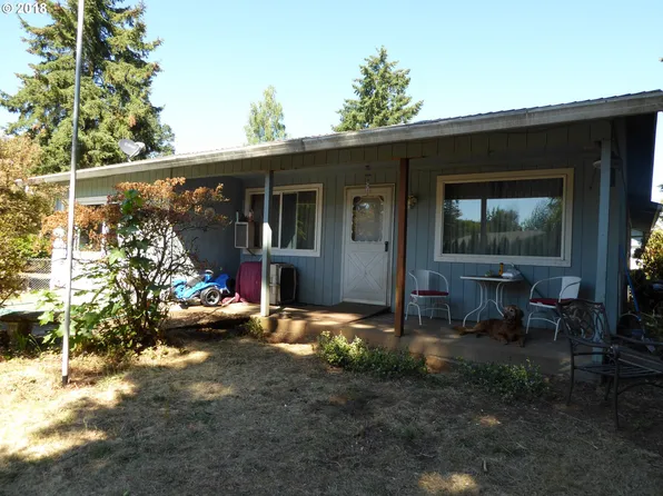 19660 S Kalal Ct, Oregon City, OR 97045