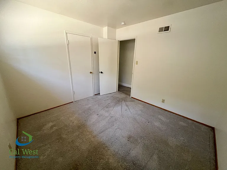 10600 E Estates Dr — Photo 19