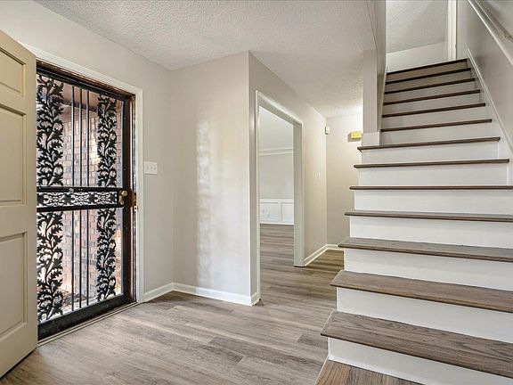 4th image of 8366 Chimneyrock Blvd