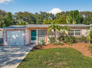 810 E 9th Ave, New Smyrna Beach, FL 32169