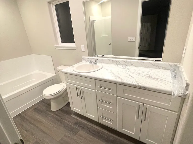 2825 W Obsidian St — Photo 14