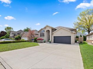 5989 Rosewood Cres, Lasalle, ON N9J3L7