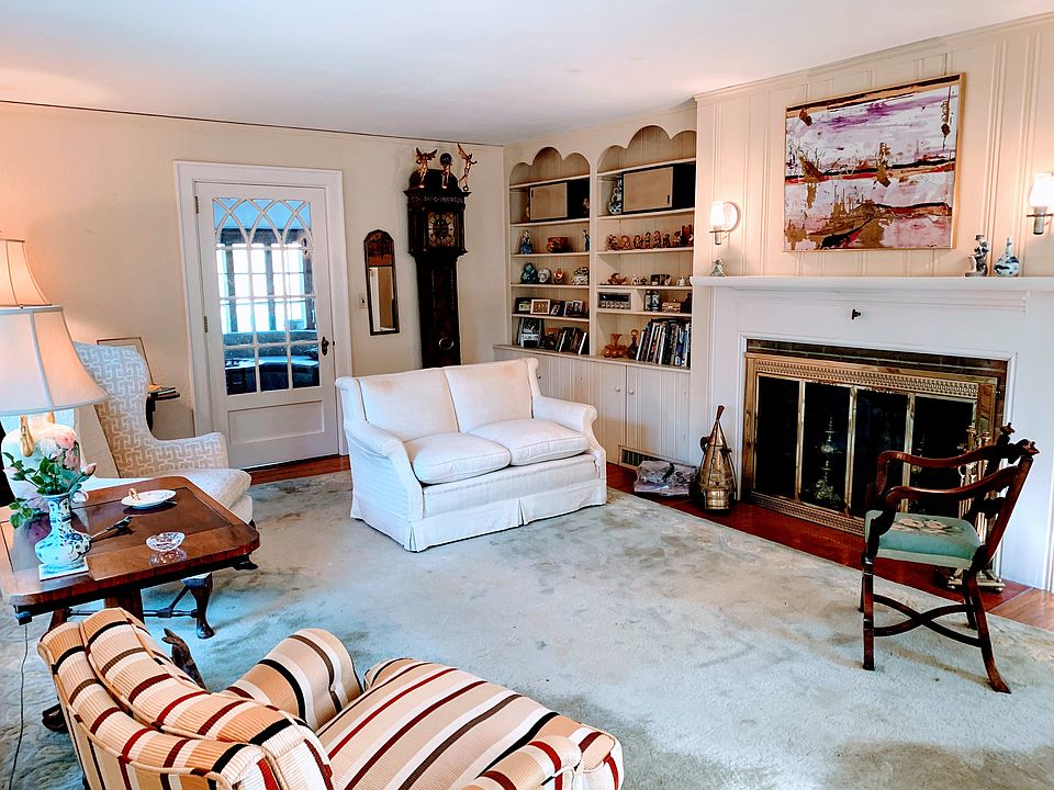 105 Kingwood Park, Poughkeepsie, NY 12601 Zillow