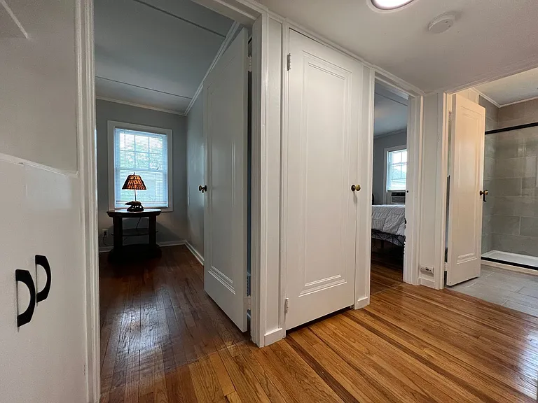 548 Cromwell Dr — Photo 10