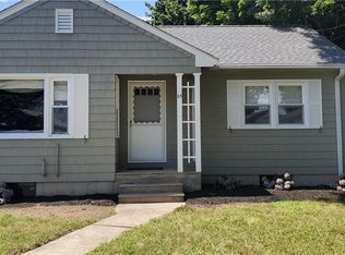 65 Hawks Nest Rd, Old Lyme, CT 06371