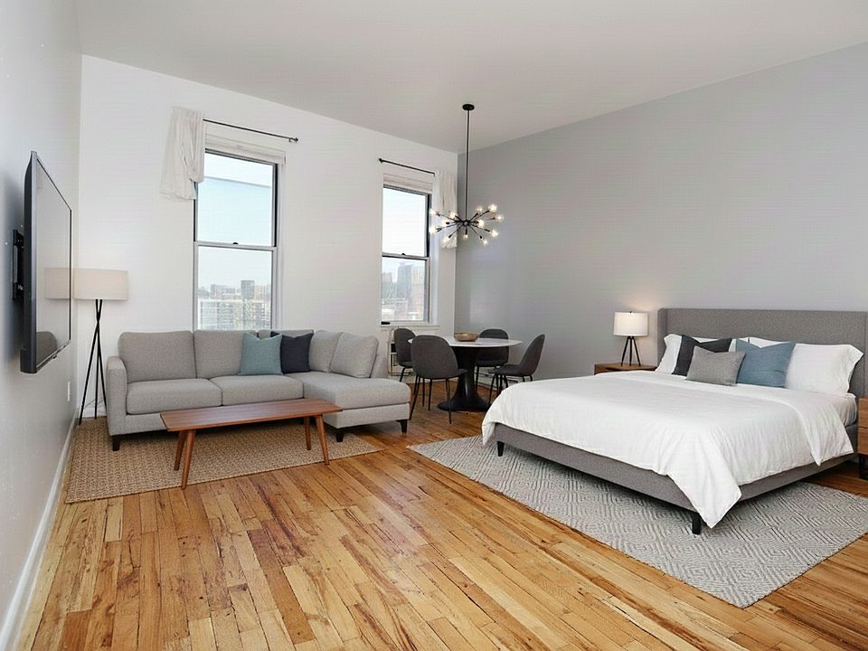 1st image of 310 W 4th St APT 14