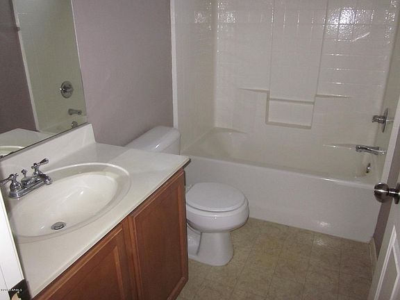 5th image of 807 W Saint Kateri Drive