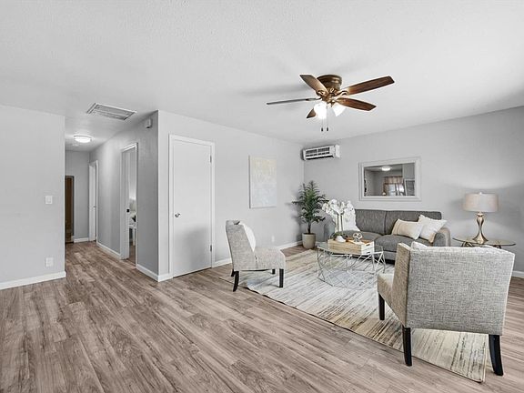 3rd image of 155 El Cerrito Way